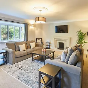 https://host-stay-white-lodge.yorkshirehotels.net
