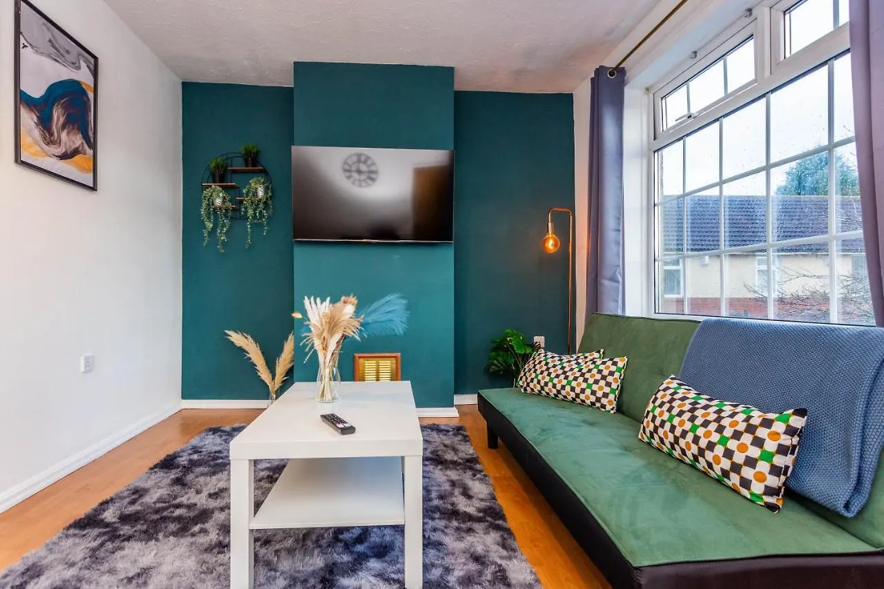 New Large 2 Bed Entire Apartment Near Newcastle Upon Tyne With Free Parking United Kingdom